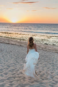 Beautiful bride at sunset, Wedding Celebrant, Marriage, Marriage Celebrant, Hilary Van Eldik, Exmouth WA, Ningaloo