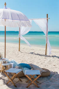 Beach wedding styling at Turquoise Bay, wedding packages, Exmouth Weddings, Marriage Celebrant, Hilary Van Eldik, Ningaloo